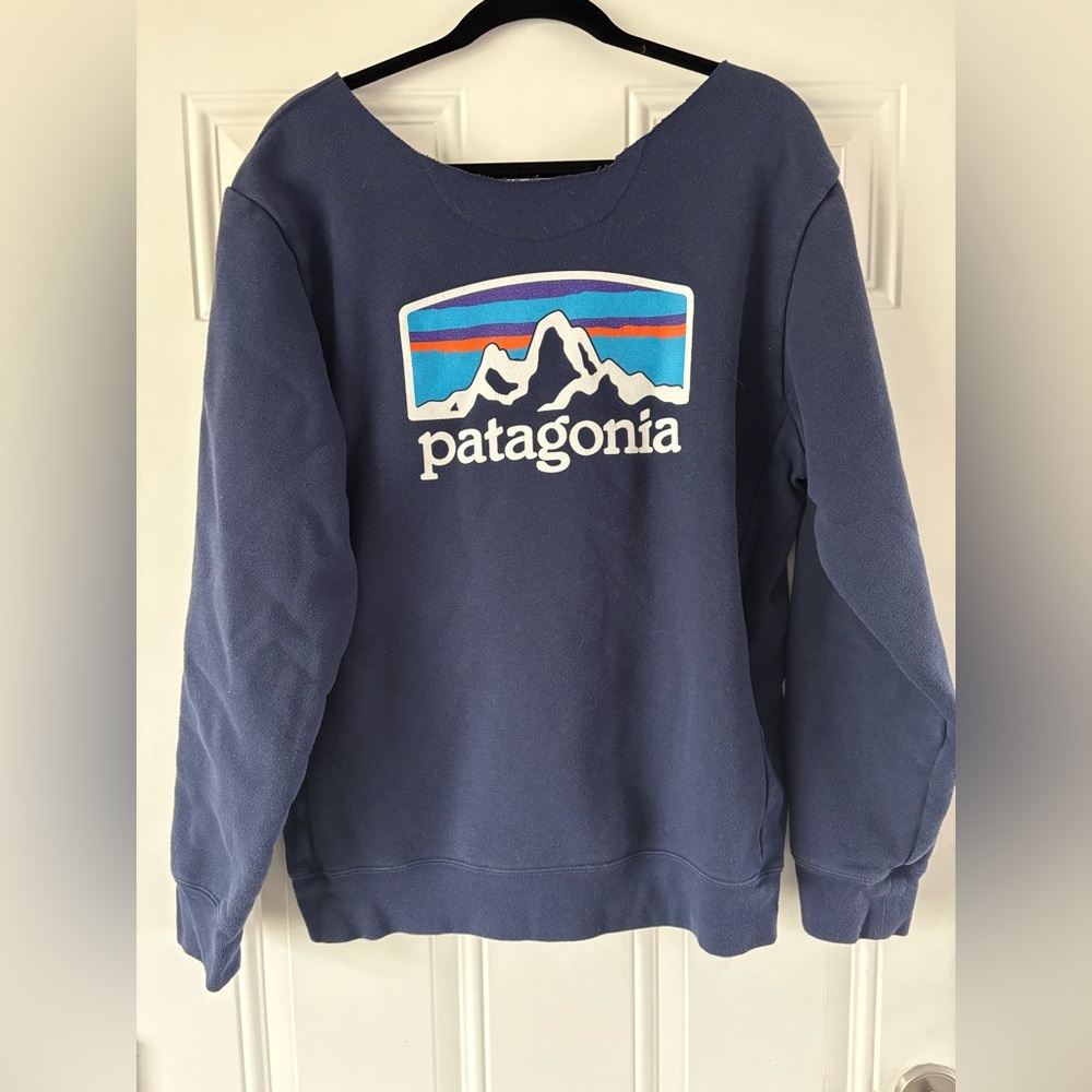 Patagonia Navy Sweatshirt with Mountain Logo